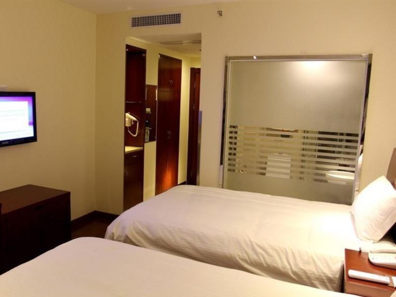 Greentree Inn Yiwu International Trade City Hotel Zewnętrze zdjęcie